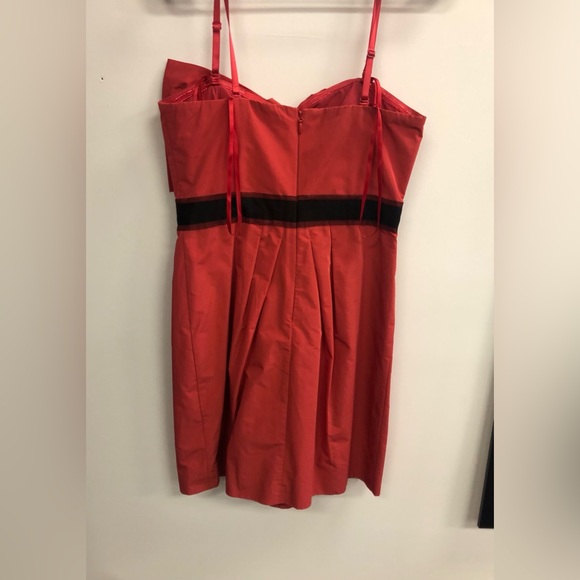 BCBG MAX AZRIA TAFFETA EMPIRE BOW MINI DRESS IN SIZE 6 - Picture 4 of 10